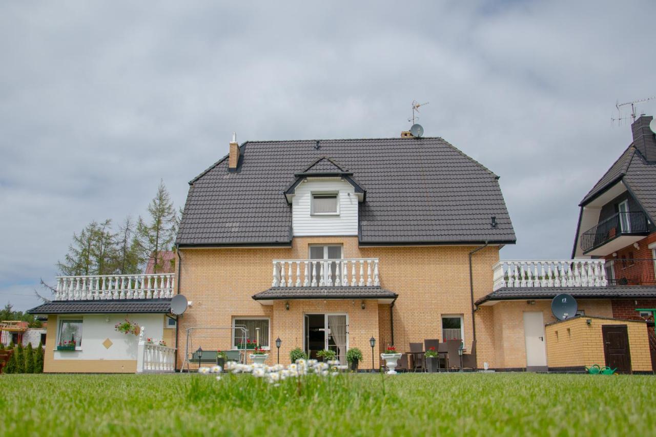 Zielona Okiennica Chillout Leilighet Chłopy Eksteriør bilde